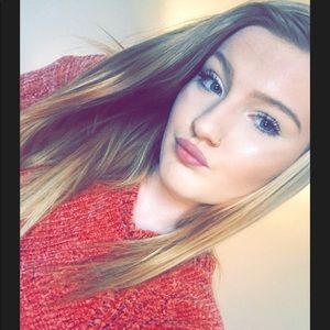 Meet your Posher, Lacie